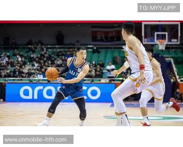 高诗岩火力全开砍下19分于德豪贡献全面数据山东队客场轻松战胜四川队 高诗岩火力全开砍下19分于德豪贡献全面数据山东队客场轻松战胜四川队